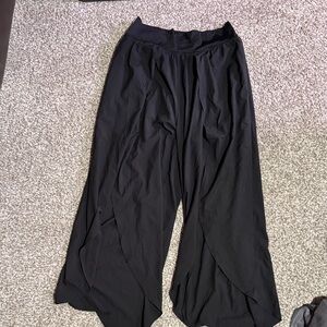 Black Wide-Leg Pants